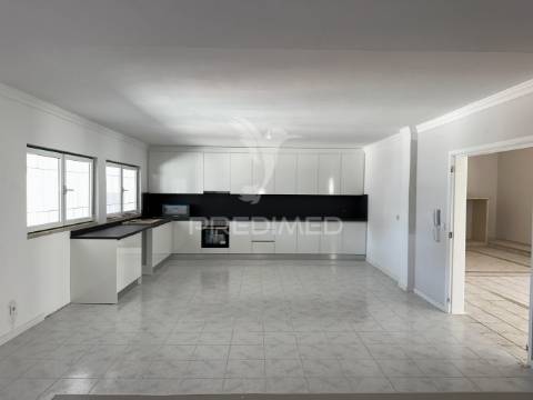 Moradia t5 | guia | pombal | leiria