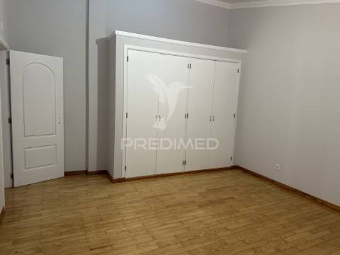 Moradia t5 | guia | pombal | leiria