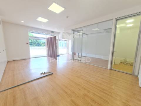 Loja - escritório -  para arrendamento no restelo, lisboa