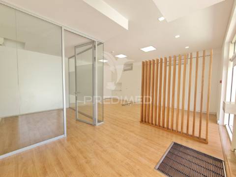 Loja - escritório -  para arrendamento no restelo, lisboa