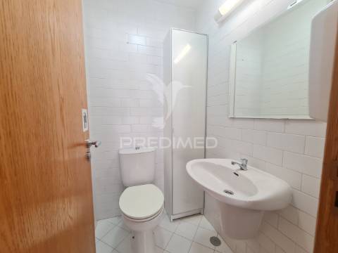 Loja - escritório -  para arrendamento no restelo, lisboa