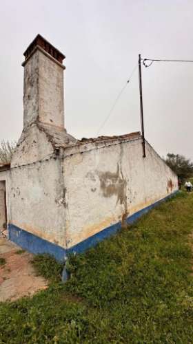 Herdade de 15ha com monte em estremoz