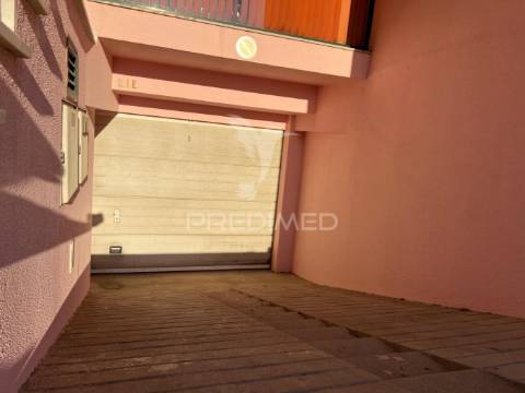 Garagem/box no centro de palmela