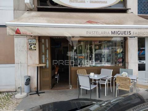 Trespasse pastelaria fabrico próprio lisboa