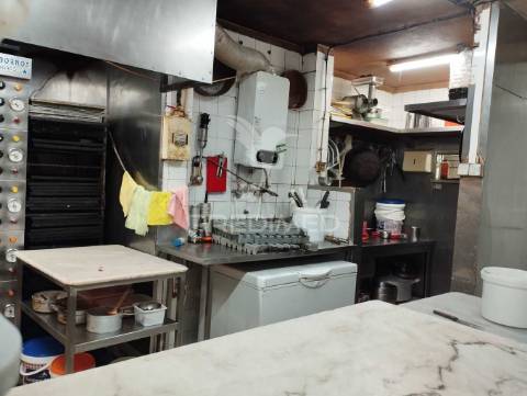 Trespasse pastelaria fabrico próprio lisboa