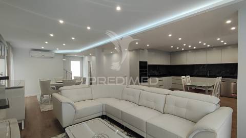 Moradia independente em machico