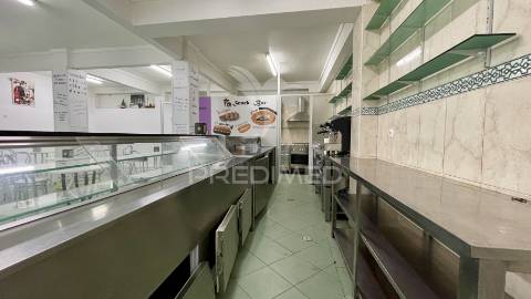 Café para venda no laranjeiro, almada