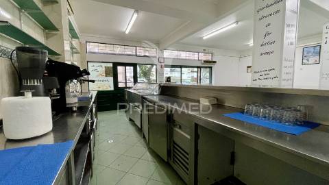 Café para venda no laranjeiro, almada