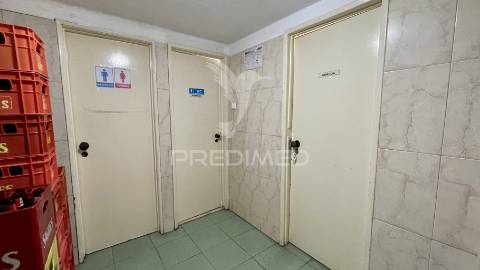 Café para venda no laranjeiro, almada