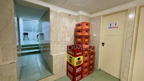 Café para venda no laranjeiro, almada