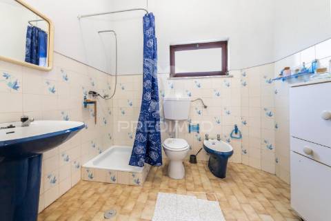 Quinta com terreno de 6500m2 no barreiro