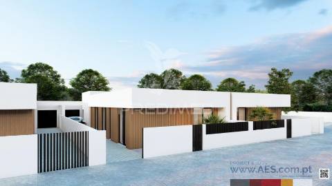 Moradia t4 térrea, com 2 suites e piscina no condomínio tower village