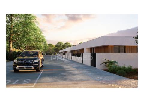 T4 térrea, isolada com 2 suites e piscina na quinta vale da prata