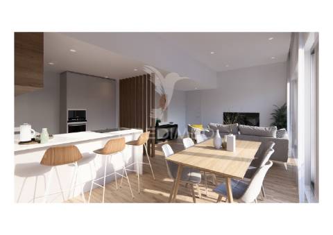 T4 térrea, isolada com 2 suites e piscina na quinta vale da prata