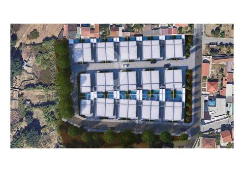 T4 térrea, isolada com 2 suites e piscina na quinta vale da prata