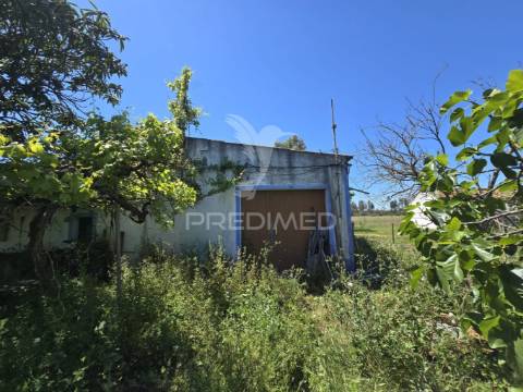 Casa típica para recuperar - grândola