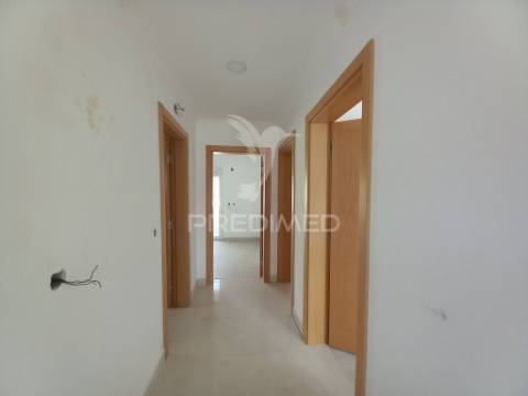 Moradia t3 restaurada em foros de amora – seixal