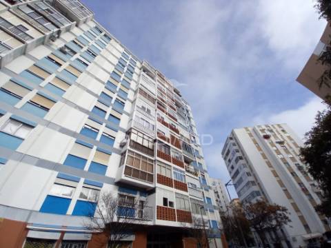 Fantástico t3 em miratejo remodelado