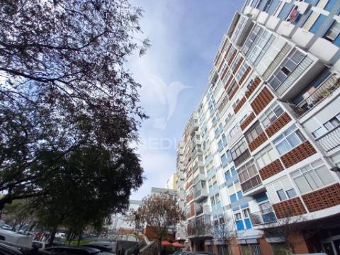 Fantástico t3 em miratejo remodelado