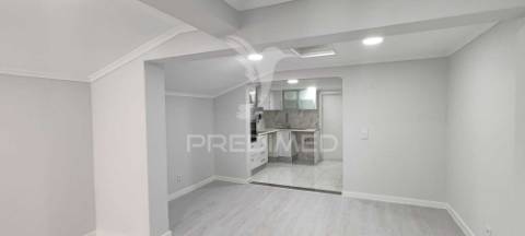 Moradia v1+2 para venda benavente