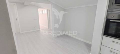 Moradia v1+2 para venda benavente