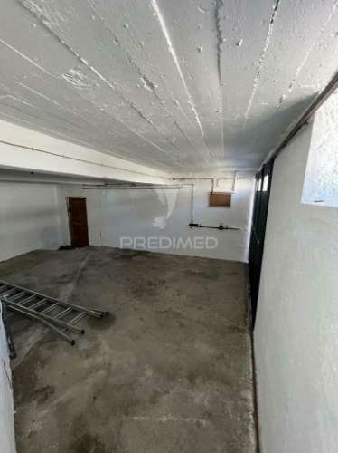 Moradia com 2 quartos com terreno - renovada - viseu - nelas