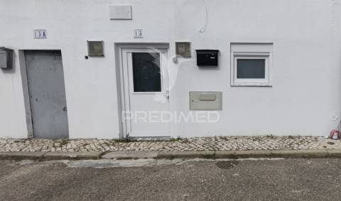 Oportunidade única em benavente! moradia t2