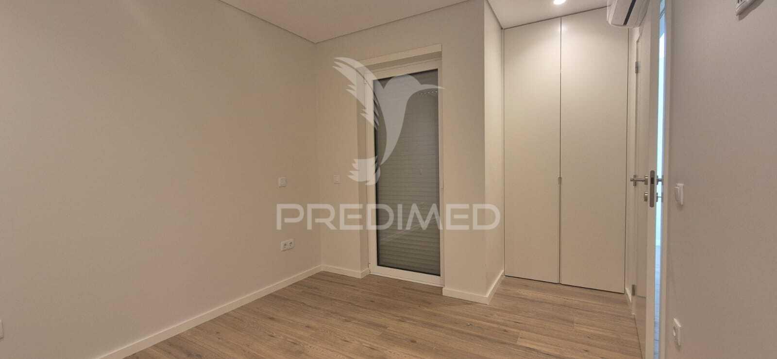 Empreendimento com apartamento t2 em s.vicente, braga