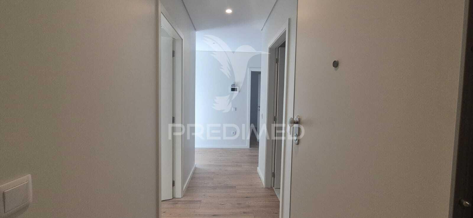 Empreendimento com apartamento t2 em s.vicente, braga