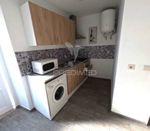 Moradia dividida em dois t1 remodelada em arcena (alverca do ribatejo)