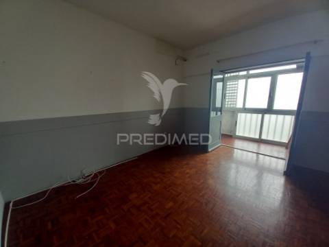 Apartamento t2 montijo (centro) 245.000€