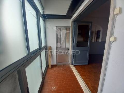 Apartamento t2 montijo (centro) 245.000€