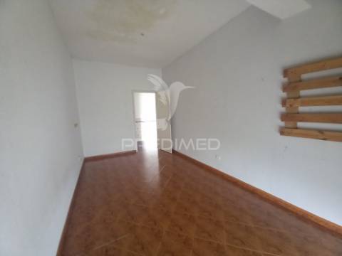 Apartamento t2 montijo (centro) 245.000€