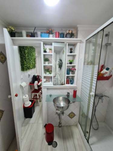 Alfama-lisboa-t1-2 ass.-mobilado-remodelada