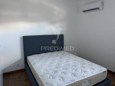 Oportunidade – t3 reabilitado com 2 varandas e lugar de garagem | rio tinto