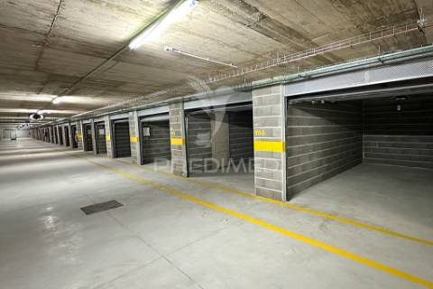 Garagens individuais (boxes) em portimão