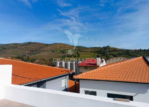 Andar moradia t2 em construção