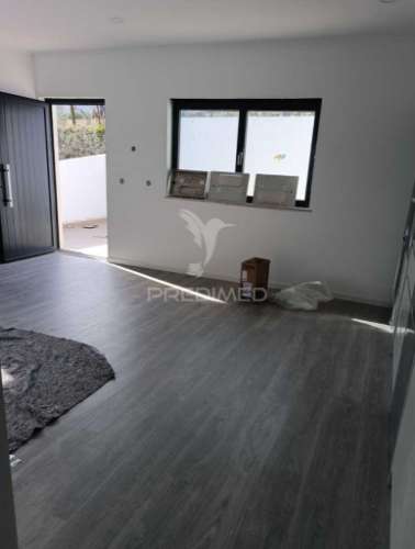 Andar moradia t2 em construção