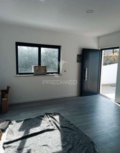 Andar moradia t2 em construção