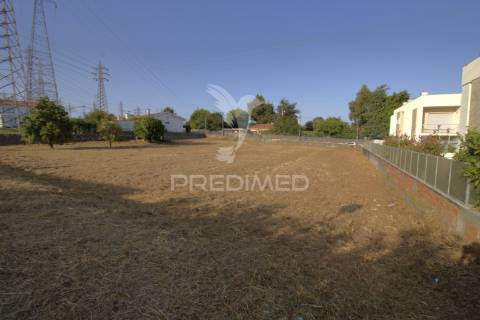 Terreno cidade da maia para construção de prédio ou moradias