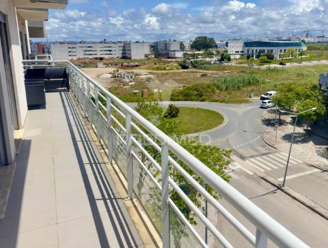 Apartamento t3 com vista mar na quinta do meio