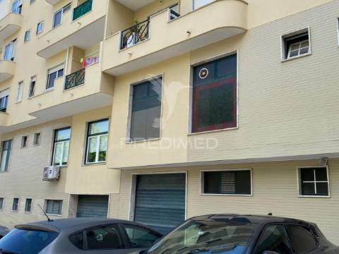 Estabelecimento comercial a venda