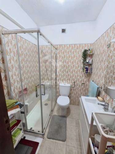 Apartamento t4, em alvor