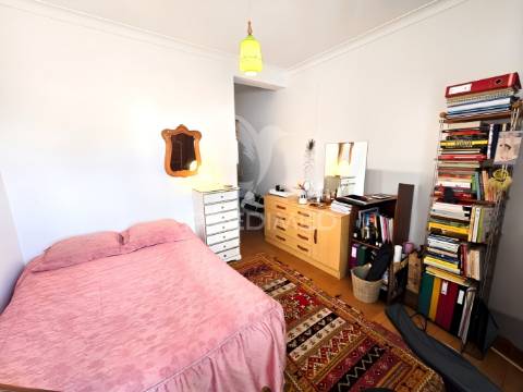 Apartamento t4, em alvor