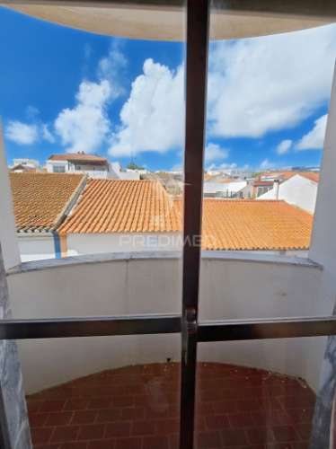 Apartamento t4, em alvor