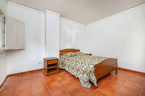 Refúgio de luxo no gerês – moradia térrea t4 com piscina e vista rio  barragem de salamonde | 4 suites | piscina | churrasqueira | vistas deslumbrantes