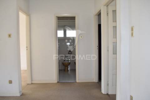 Moradia independente em pedroso