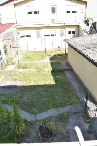 Moradia independente em pedroso