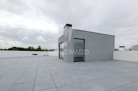 Penthouse t3 em mangualde, viseu – uma oportunidade única!