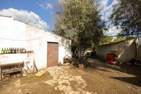 Monte t3 + garagem + arrecadação